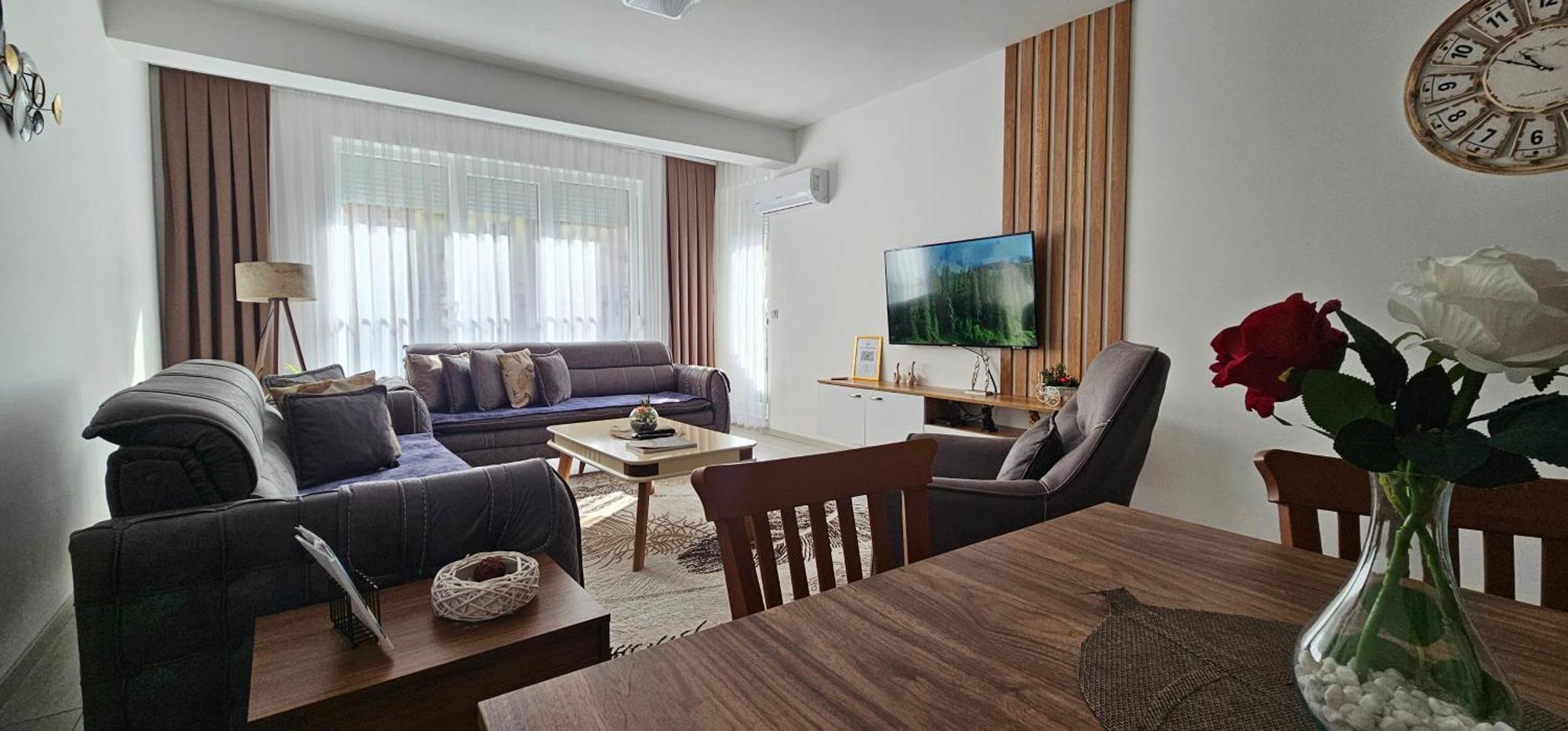 Value Living Apartment Ferizaj Exterior photo